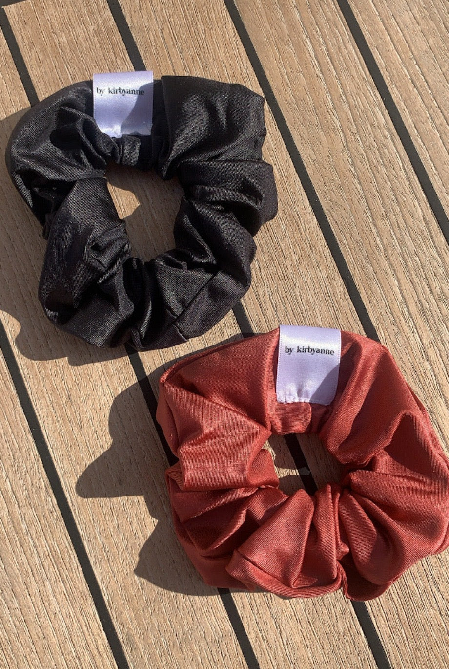 by kirbyanne Rio Scrunchie in Black